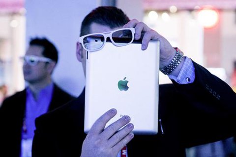 Компания Apple получила патент на очки-смартфон