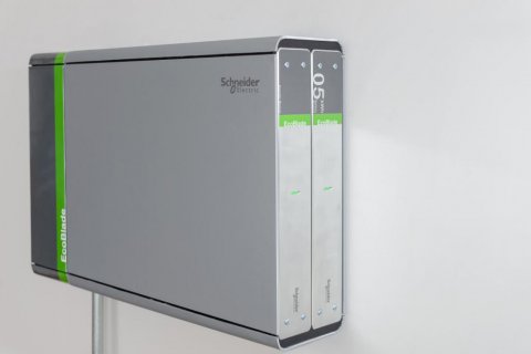 Schneider Electric представляет интеллектуальную систему накопления энергии EcoBlade
