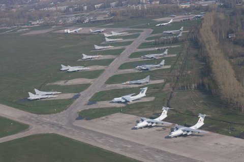 В России запретили передавать аэродромы в частную собственность