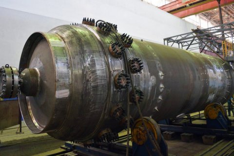 Ижорские заводы закончили гидравлические испытания компенсатора давления для второго энергоблока БАЭС