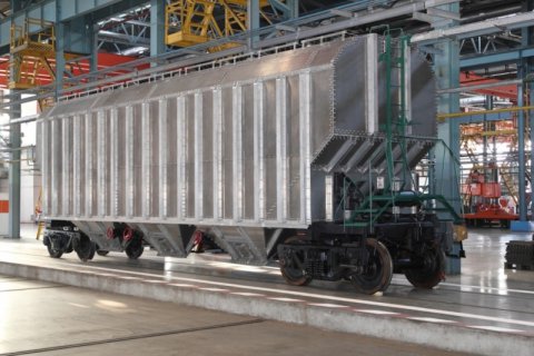Первый в России вагон из алюминиевых сплавов компании РМ Рейл идет в серию