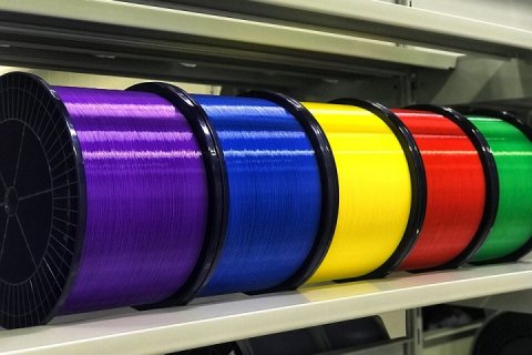 АО «Оптиковолоконные Системы» сообщает о запуске линии по покраске оптического волокна