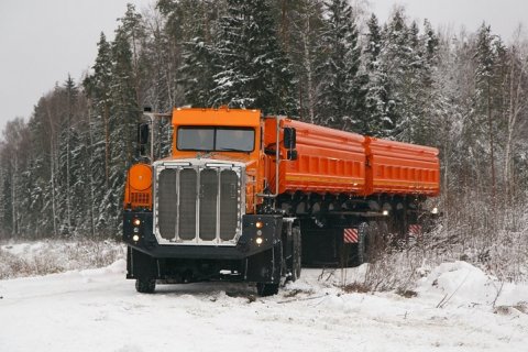 Завод ТОНАР выпустил внедорожный автопоезд для работы в арктических территориях