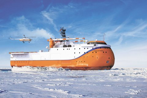 Плавучую полярную станцию построят на петербургских "Адмиралтейских верфях"