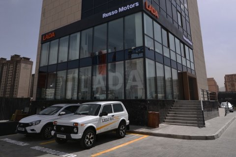 LADA начинает продажу автомобилей на рынке Монголии