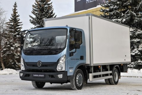 Автозавод ГАЗ начал массовый выпуск нового бескапотного грузовика "Валдай Next"