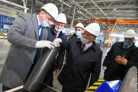 Завод по производству роликов в ОЭЗ «Алабуга» посетил Президент Татарстана