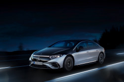 Mercedes-Benz представил электрического соперника BMW i7- Mercedes EQS(ВИДЕО) 6