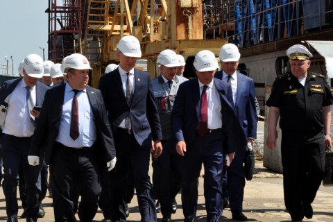 Вице-премьер Юрий Борисов посетил Амурский судостроительный завод Комсомольск-на-Амуре