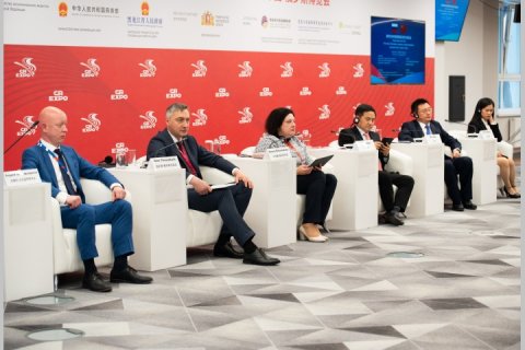 Современное инвестиционное сотрудничество России и Китая обсудили на ИННОПРОМ-2023