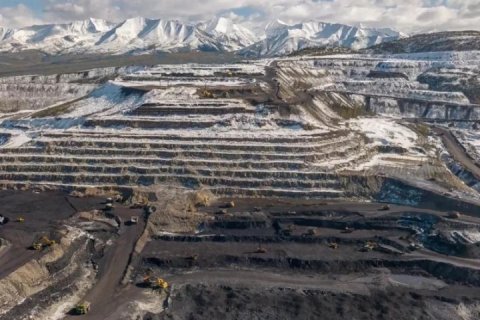 Угольный холдинг «Эльга» в Якутии довел уровень добычи до 23 млн тонн угля
