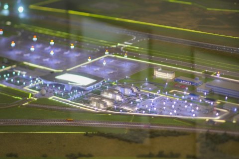 Техническое оборудование от компании "Росэлектроника" будет гарантировать безопасность воздушных полетов в новом аэропорту Санкт-Петербурга