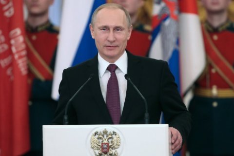 Президент РФ Владимир Путин заявил о готовности РФ ответить на любое давление извне