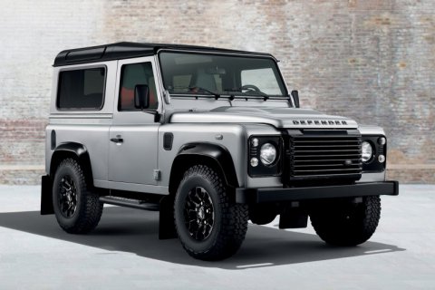 Новый Land Rover Defender обзаведется спортивной модификацией