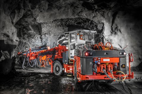 Sandvik Construction представила новую буровую тоннелепроходческую установку DT922i