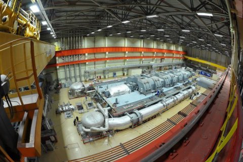 Белоярская АЭС: на энергоблоке с реактором БН-800 осуществлён первый «толчок» турбины