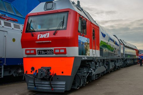 Инновационный газотурбовоз проходит испытания на тюменской железной дороге