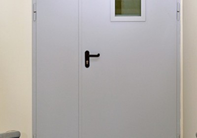 Противопожарная двупольная дверь с остеклением <25% ДПМ-02/30К-О
