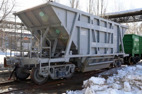 На УВЗ впервые изготовлен вагон-хоппер модели 20-5197 для перевозки окатышей и агломерата