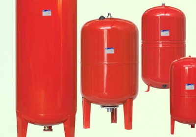 Расширительные баки для систем отопления «Гранлевел»
