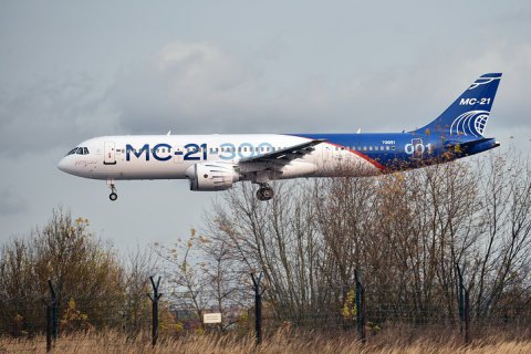 МС-21 совершил первый дальний перелет из Иркутска в Жуковский