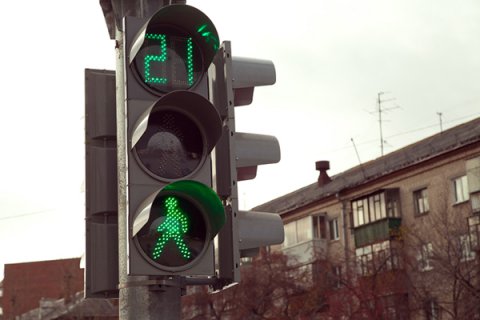 Холдинг «Швабе» установил более 500 новых светофоров в Екатеринбурге