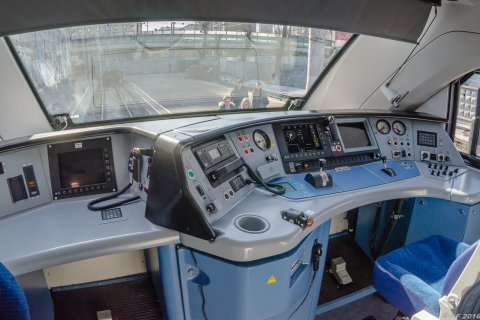 "Уральские локомотивы" внедряют беспилотные технологии вождения скоростных поездов «Ласточка»