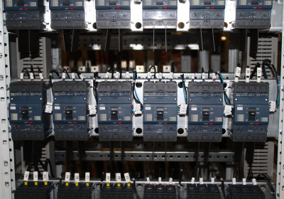 На День Энергетика Группа Айди дарит скидку 10% на всю продукцию OEZ