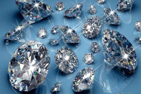 АЛРОСА выставила на онлайн-аукцион более 30 эксклюзивных бриллиантов с инвестиционным потенциалом