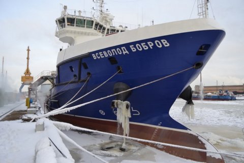 До конца февраля судно тылового обеспечения «Всеволод Бобров» завершит швартовные испытания