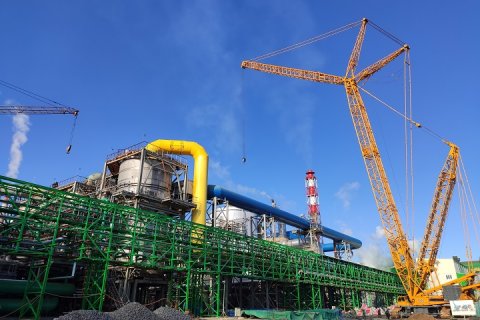 Построена крупнейшая в России установка производства серной кислоты мощностью 1,1 млн тонн в год