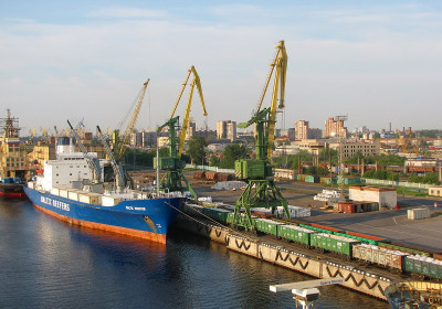 Вывоз контейнеров из порта Санкт-Петербурга