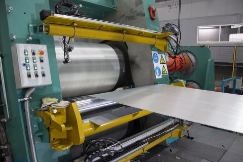 "Альфа-Металл" ввела в эксплуатацию литейно-прокатный завод по производству алюминиевой ленты
