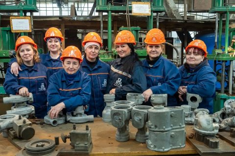 Челябинский тракторный завод (ЧТЗ) увеличивает производство изделий для гражданской техники