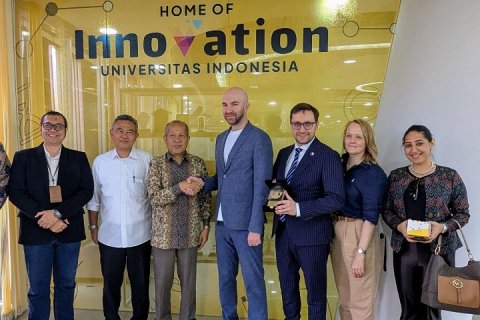 КРДВ и Научно-технологический парк Индонезии наметили ряд совместных проектов по развитию Дальнего Востока и Арктики КРДВ и Научно-технологический парк Индонезии наметили ряд совместных проектов по развитию Дальнего Востока и Арктики