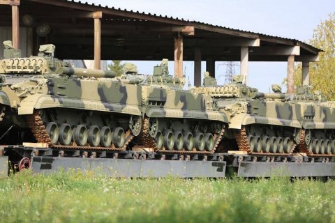 Минобороны России получили новую партию боевых машин пехоты БМП-3