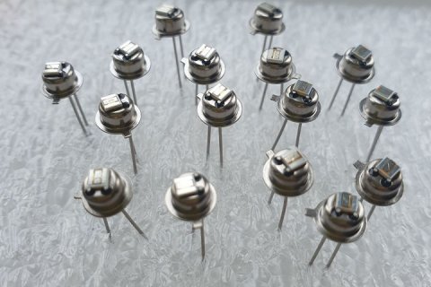 Холдинг «Росэлектроника» приступил к серийному выпуску воспламенителей, предназначенных для использования в БПЛА