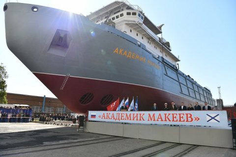 Морской транспорт вооружения «Академик Макеев» выведен ОСК из эллинга