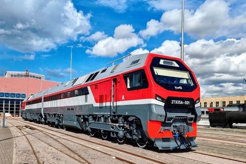 НОВИКОМ и «Синара — Транспортные машины» заключили кредитное соглашение на 10 млрд рублей для развития отечественного машиностроения