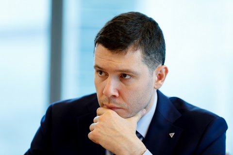 Антон Алиханов: изменение утильсбора не снизит доступность массовых категорий автомобилей Антон Алиханов: изменение утильсбора не снизит доступность массовых категорий автомобилей