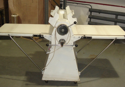 Тестораскаточная машина DSL-11, новая.