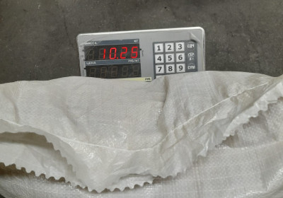 Рисовая лузга простая и дроблённая в мешках.