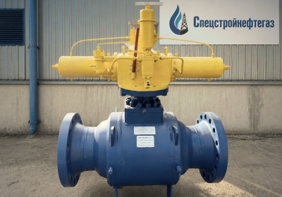 Кран шаровой Ду400 Ру64 фланцевый надземный с пневмогидроприводом