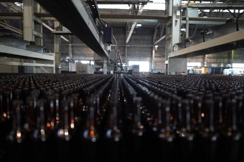 «Сибстекло» разместило облигации на Московской бирже и привлекло 250 млн рублей «Сибстекло» разместило облигации на Московской бирже и привлекло 250 млн рублей