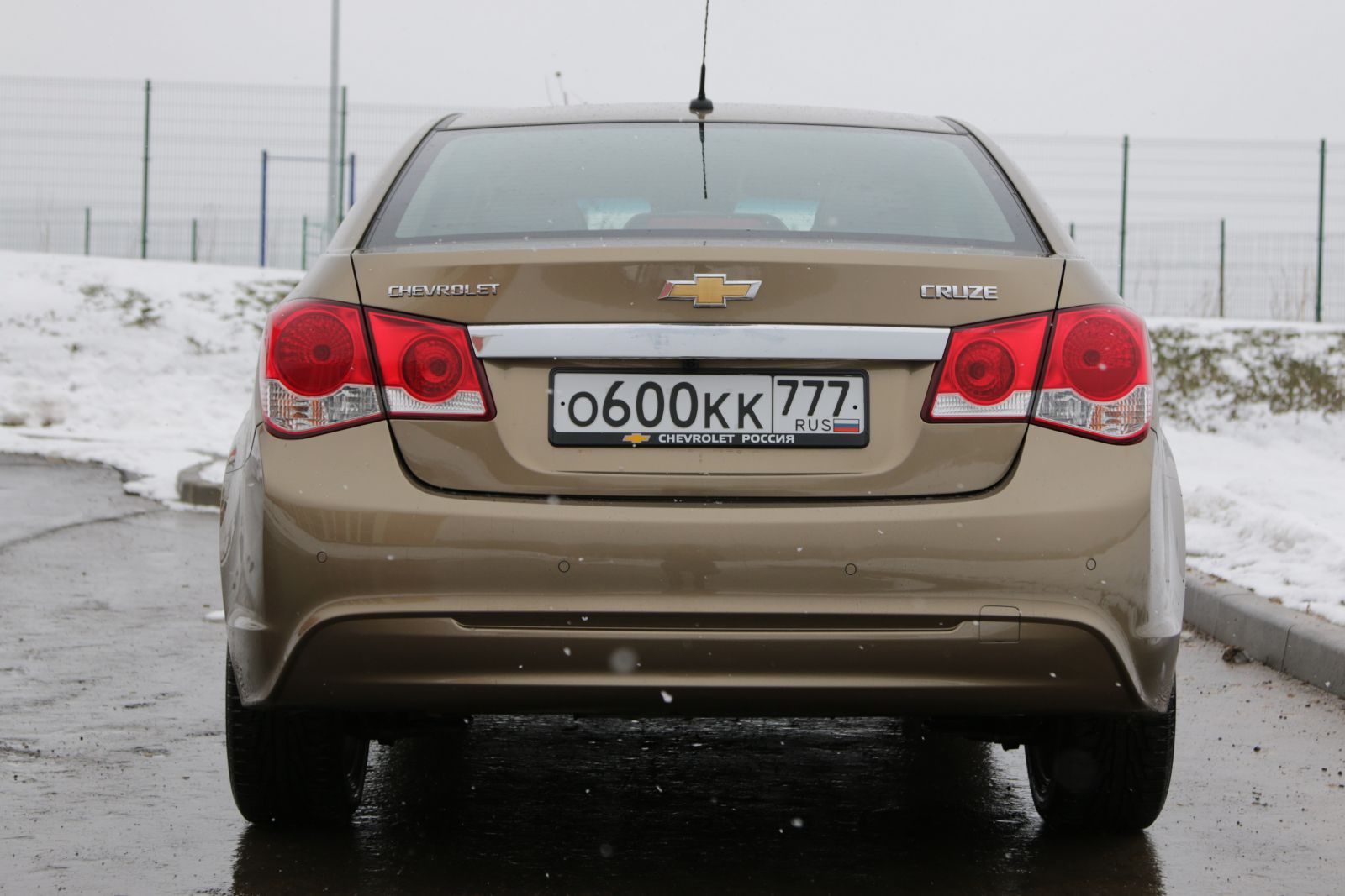 Тест-драйв Chevrolet Cruze 1.4 AT: баланс сил :: ПВ.РФ Международный  промышленный портал